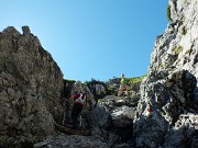 15 Passaggio tra roccioni